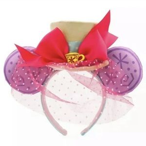 Minnies Main Attraction March Ears Mad Tea Party